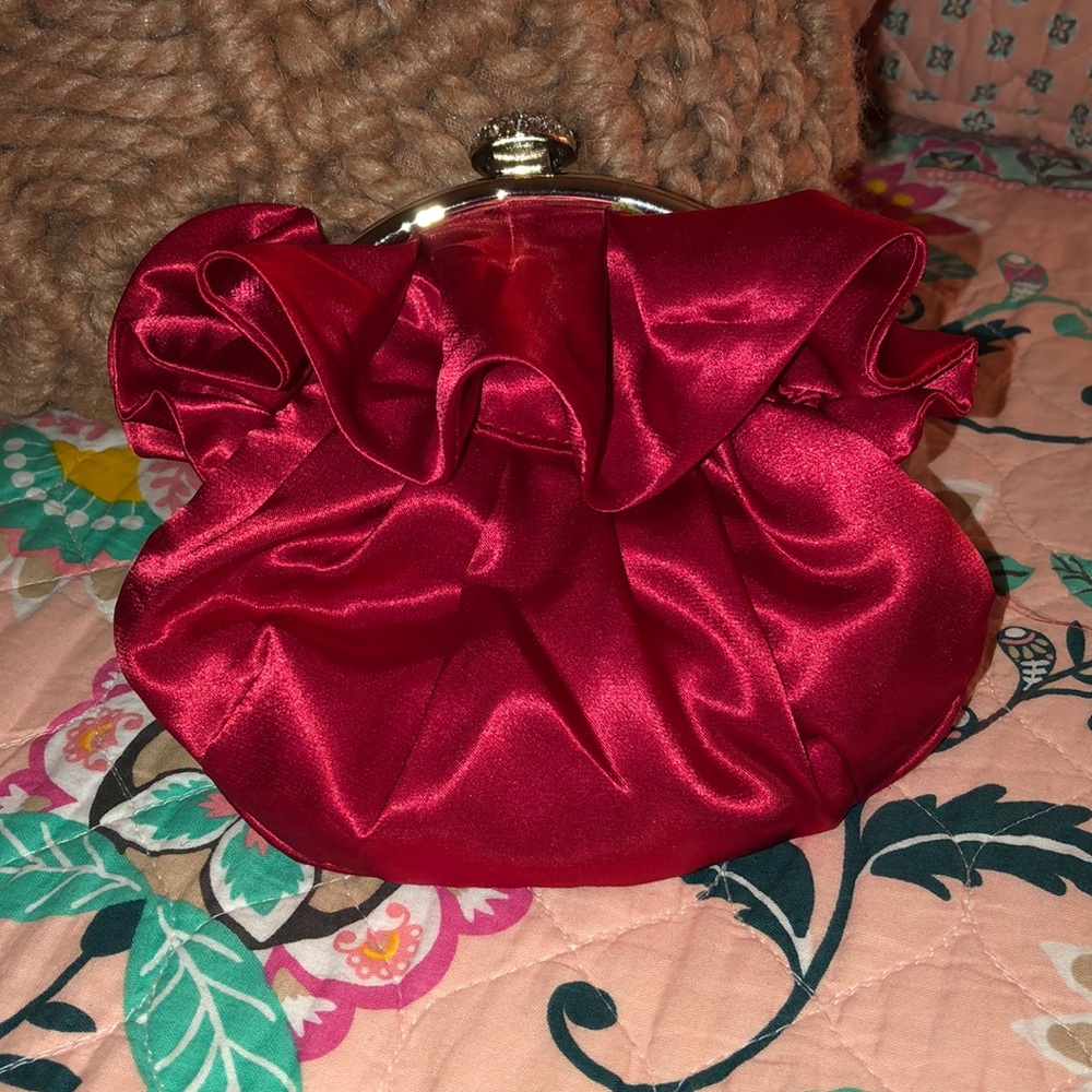 “Prom” clutch